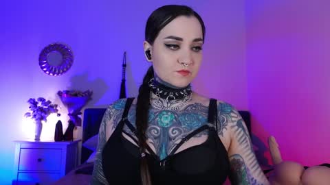 Ms. Sindel online show from 16, 1, 2025