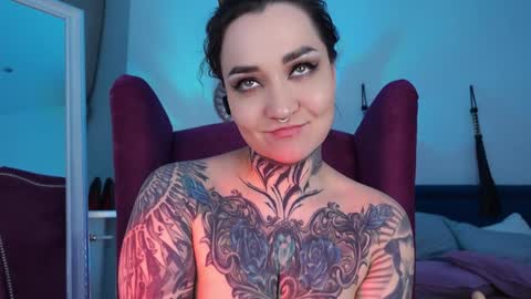 Ms. Sindel online show from 18, 1, 2025
