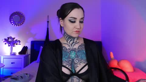 Ms. Sindel online show from 7, 2, 2025