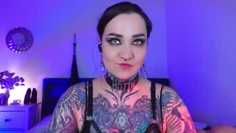 Ms. Sindel online show from 11, 2, 2025