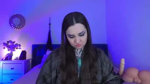 Ms. Sindel online show from 17, 2, 2025