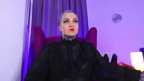 Ms. Sindel online show from 21, 9, 2025