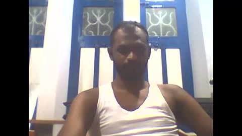 Snapshot of singletamilblackboy chatting on 5, 1, 2025 singletamilblackboy online show from 5, 1, 2025