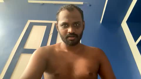 Snapshot of singletamilblackboy chatting on 28, 10, 2025 singletamilblackboy online show from 28, 10, 2025