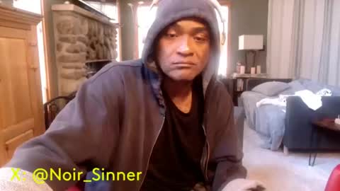 Snapshot of sinnernoir chatting on 11, 10, 2025 My Name Is..............................John online show from 11, 10, 2025