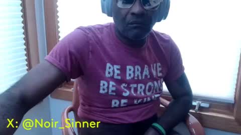 Snapshot of sinnernoir chatting on 2, 11, 2025 My Name Is..............................John online show from 2, 11, 2025