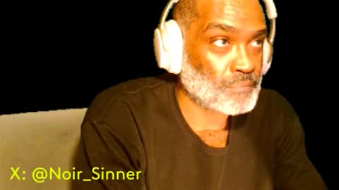 Snapshot of sinnernoir chatting on 28, 11, 2025 My Name Is..............................John online show from 28, 11, 2025