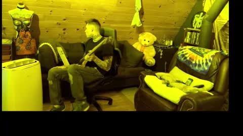 Dustbunnyfoofoo online show from 9, 9, 2025