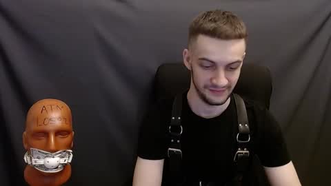 Snapshot of sir_damien chatting on 4, 12, 2024 Sir Damien online show from 4, 12, 2024