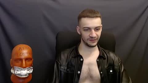 Snapshot of sir_damien chatting on 6, 12, 2024 Sir Damien online show from 6, 12, 2024