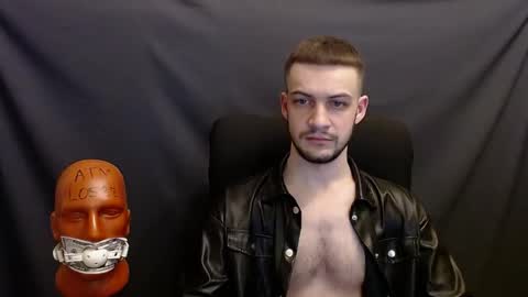 Snapshot of sir_damien chatting on 8, 12, 2024 Sir Damien online show from 8, 12, 2024