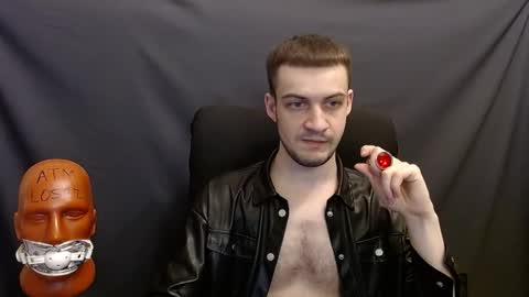 Snapshot of sir_damien chatting on 22, 12, 2024 Sir Damien online show from 22, 12, 2024