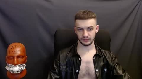 Snapshot of sir_damien chatting on 25, 12, 2024 Sir Damien online show from 25, 12, 2024