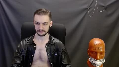 Snapshot of sir_damien chatting on 28, 1, 2025 Sir Damien online show from 28, 1, 2025