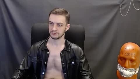 Snapshot of sir_damien chatting on 8, 2, 2025 Sir Damien online show from 8, 2, 2025