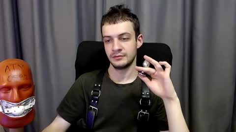 Snapshot of sir_damien chatting on 15, 9, 2025 Sir Damien online show from 15, 9, 2025