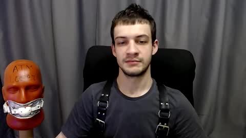 Snapshot of sir_damien chatting on 4, 10, 2025 Sir Damien online show from 4, 10, 2025