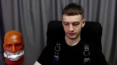 Snapshot of sir_damien chatting on 7, 10, 2025 Sir Damien online show from 7, 10, 2025