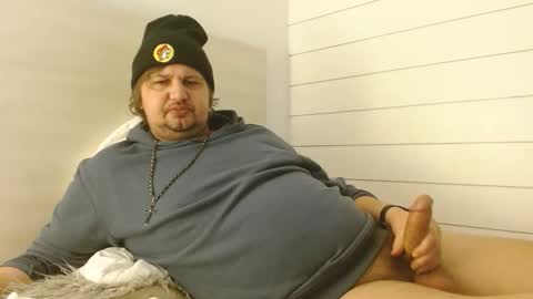 SirChrisx9 online show from 17, 12, 2025