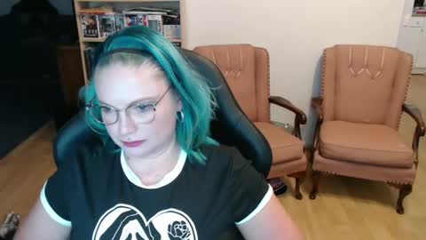 Sirene Serpens online show from 22, 1, 2025