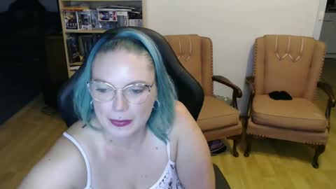 Sirene Serpens online show from 22, 1, 2025