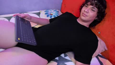 Snapshot of sirius_angels chatting on 21, 12, 2024 Sirius angels online show from 21, 12, 2024