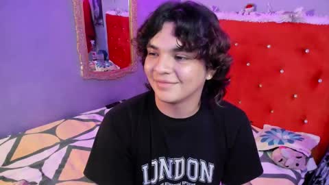 Snapshot of sirius_angels chatting on 24, 12, 2024 Sirius angels online show from 24, 12, 2024