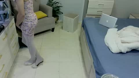 D i f a  Ana Arbeh shemale online show from 17, 2, 2026