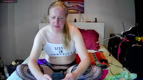 sissyboy_sheila online show from 12, 10, 2025