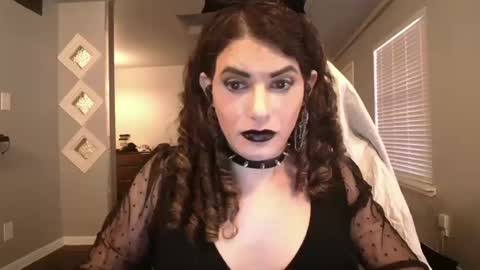 Snapshot of sissyember chatting on 20, 10, 2025 sissyember online show from 20, 10, 2025
