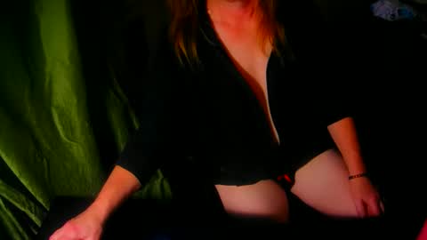 red online show from 7, 4, 2026