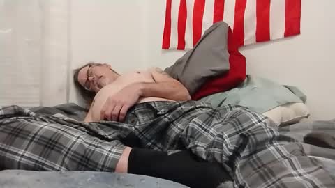 Snapshot of six_will_do chatting on 16, 12, 2024 Jimmy B online show from 16, 12, 2024