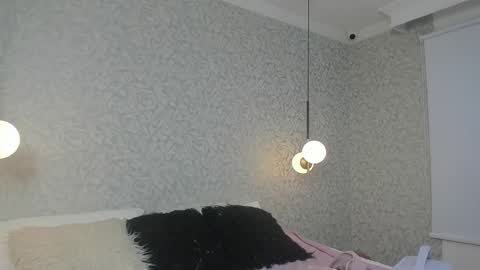 SKAILYN ANGELS online show from 19, 10, 2025