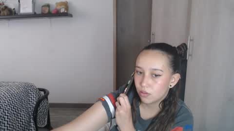 Snapshot of skarlet_adams chatting on 13, 12, 2024 Alice online show from 13, 12, 2024