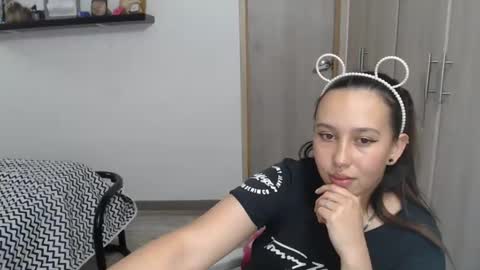 Snapshot of skarlet_adams chatting on 30, 12, 2024 Alice online show from 30, 12, 2024