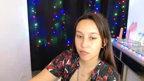 Snapshot of skarlet_adams chatting on 15, 1, 2025 Alice online show from 15, 1, 2025