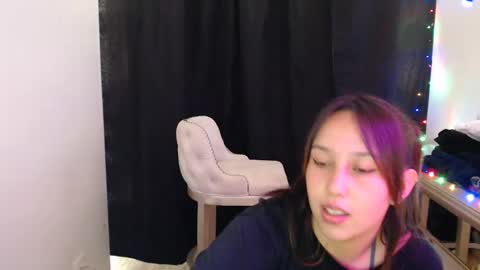 Snapshot of skarlet_adams chatting on 20, 1, 2025 Alice online show from 20, 1, 2025