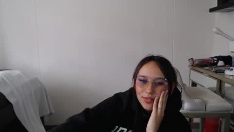 Snapshot of skarlet_adams chatting on 11, 2, 2025 Alice online show from 11, 2, 2025