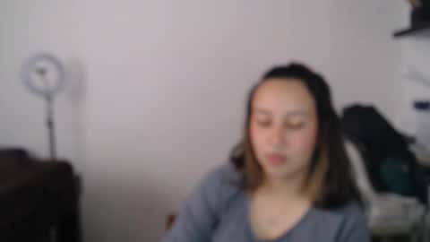 Snapshot of skarlet_adams chatting on 12, 3, 2025 Alice online show from 12, 3, 2025