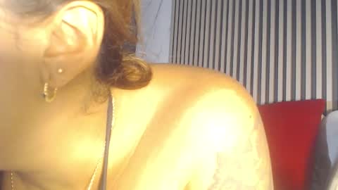 Skarleth villa online show from 6, 11, 2025