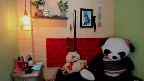 Skarlet online show from 31, 12, 2024