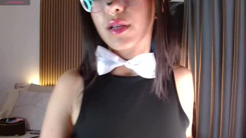 Snapshot of skay_bluee chatting on 30, 10, 2025 Skay online show from 30, 10, 2025