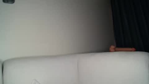Krystal Belle online show from 24, 1, 2025