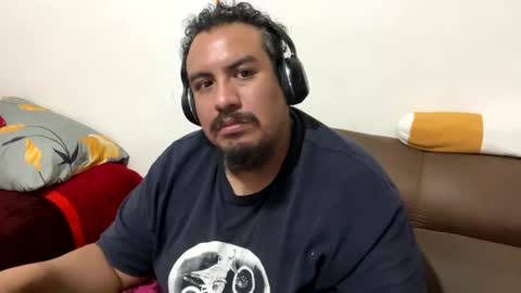 Snapshot of skinhell chatting on 9, 12, 2024 Elias online show from 9, 12, 2024