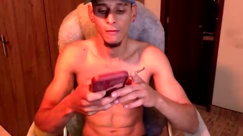 Snapshot of skinny_boy_hot chatting on 16, 3, 2026 skinny online show from 16, 3, 2026