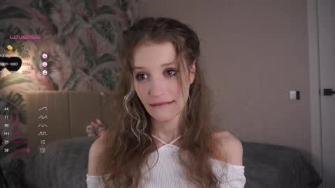 Snapshot of skinny_eve chatting on 4, 3, 2025 Emily online show from 4, 3, 2025