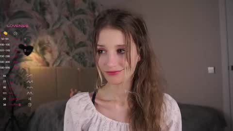 Snapshot of skinny_eve chatting on 6, 3, 2025 Emily online show from 6, 3, 2025