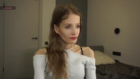 Snapshot of skinny_eve chatting on 9, 9, 2025 Emily online show from 9, 9, 2025