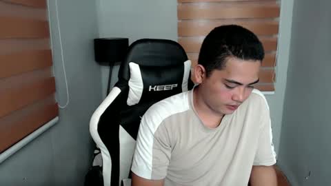 skinnyar online show from 26, 2, 2025