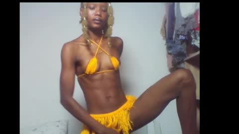 Snapshot of skinnybeauty1 chatting on 15, 12, 2025 Linda independent model online show from 15, 12, 2025